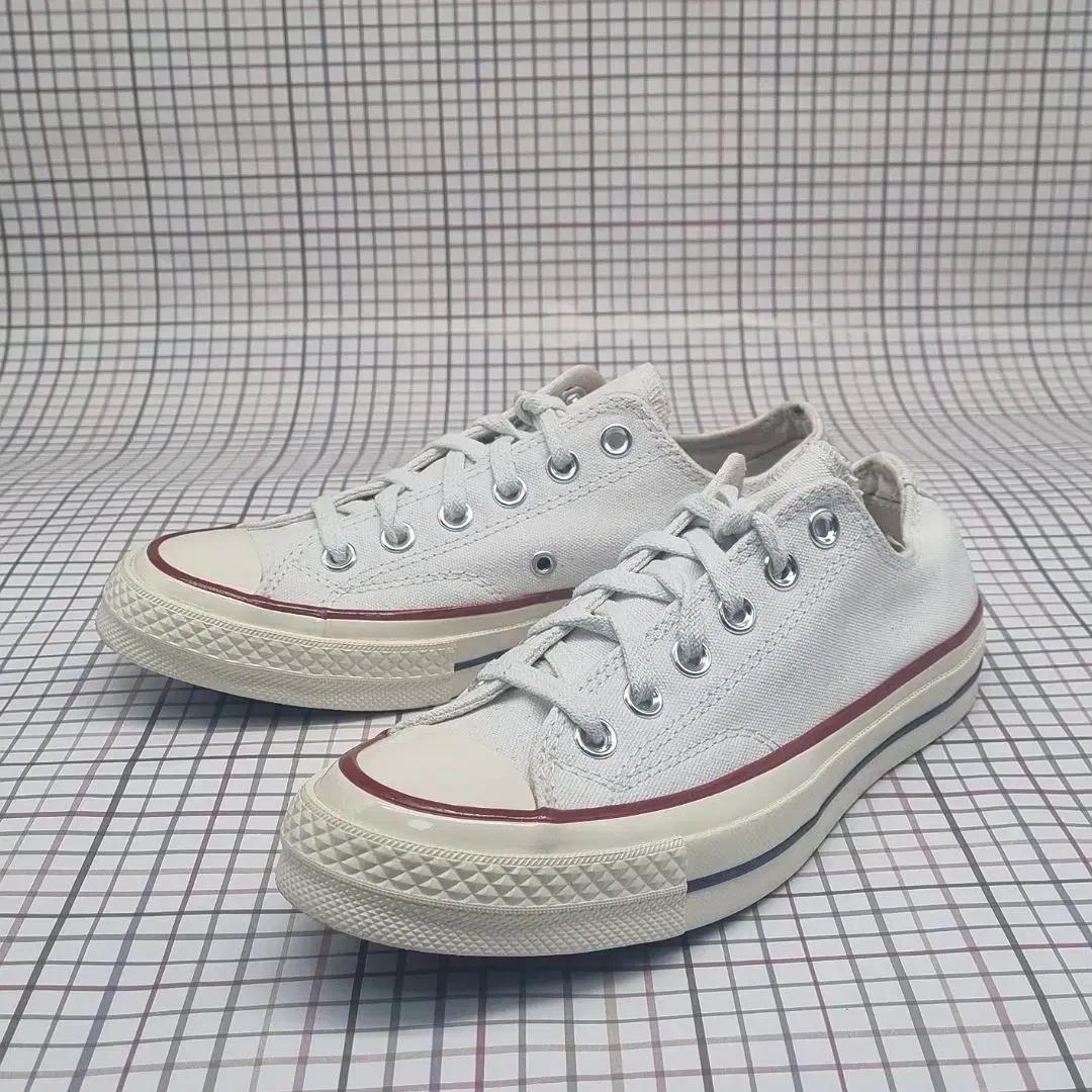컨버스 척70 화이트 여성스니커즈 235_
