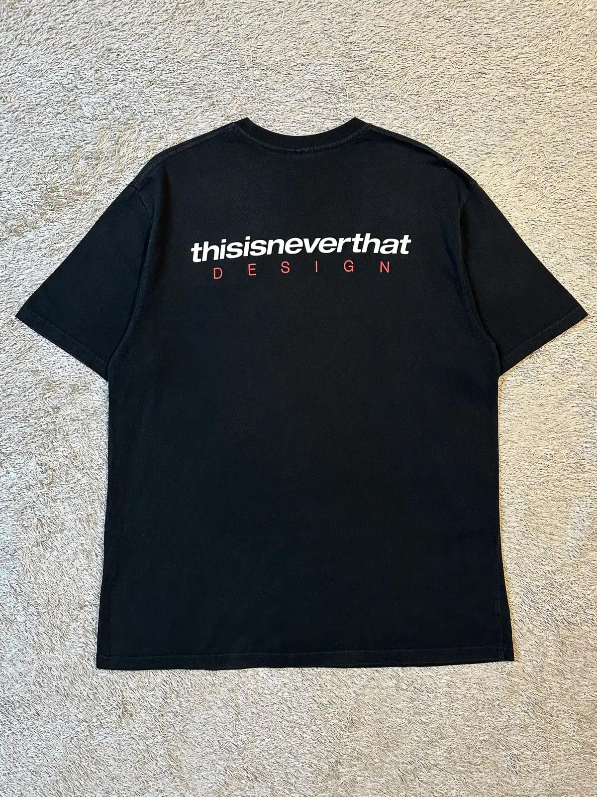 [M] 디스이즈네버댓 백로고 반팔 티셔츠 블랙