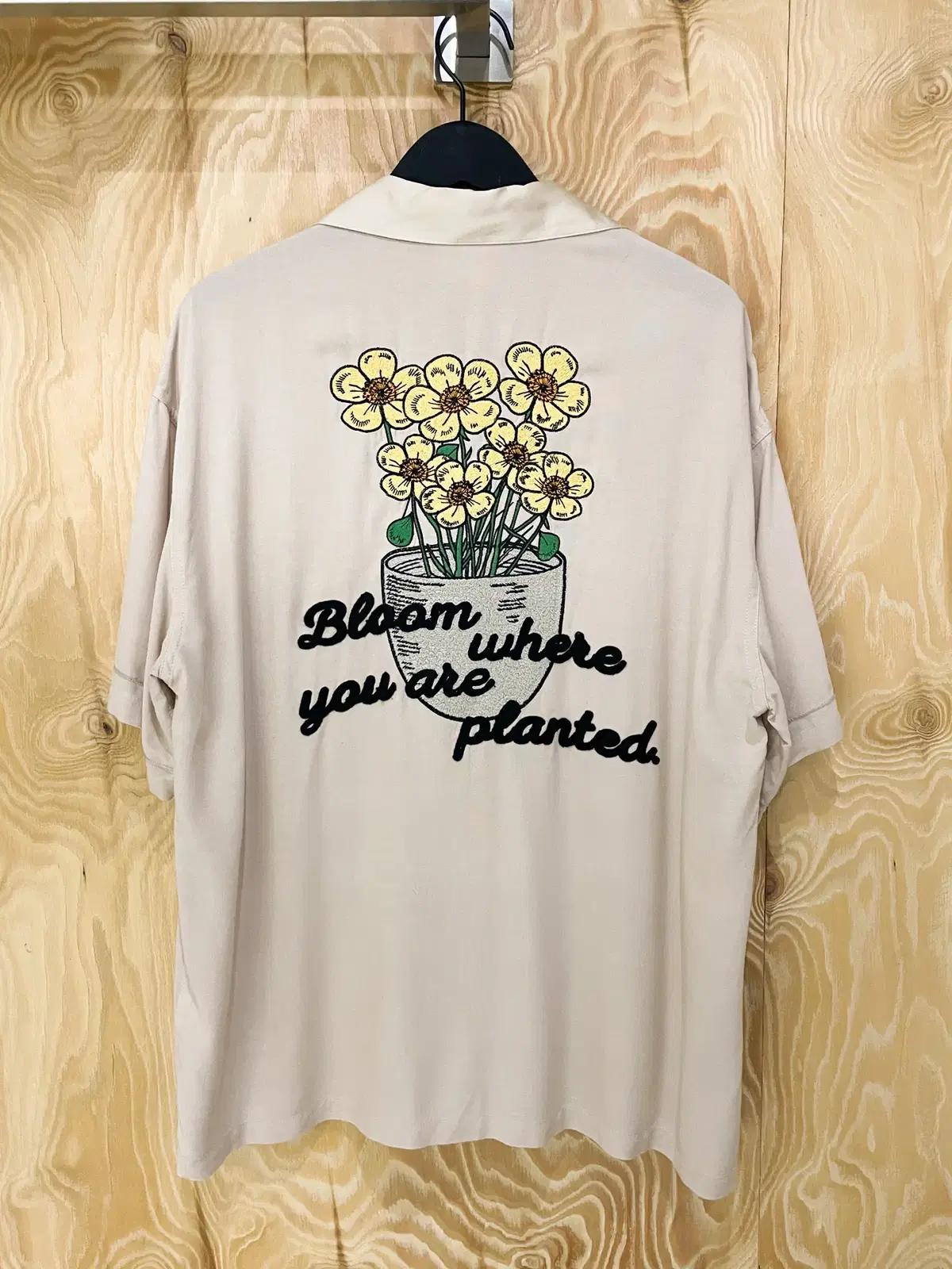 Vandy The Pink 플라워 볼링 셔츠