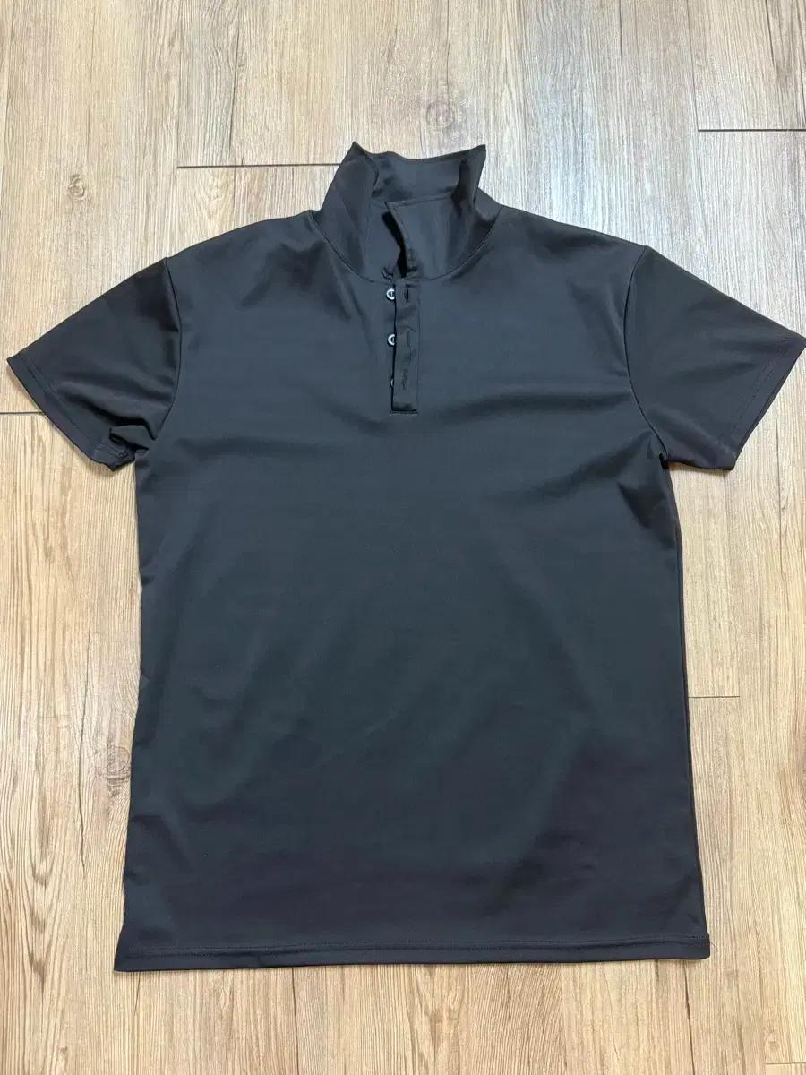 director & bk 블랙 반팔 머슬핏 헨리넥 카라티