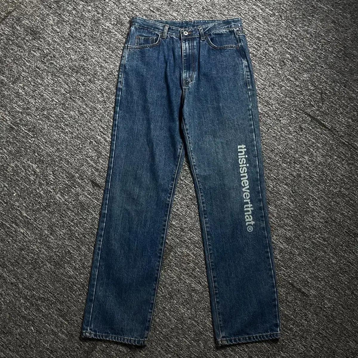 디스이즈네버댓 스펠아웃 빅로고 데님 팬츠o 1275