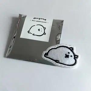 농담곰 담곰이 와펜 브로치 뱃지