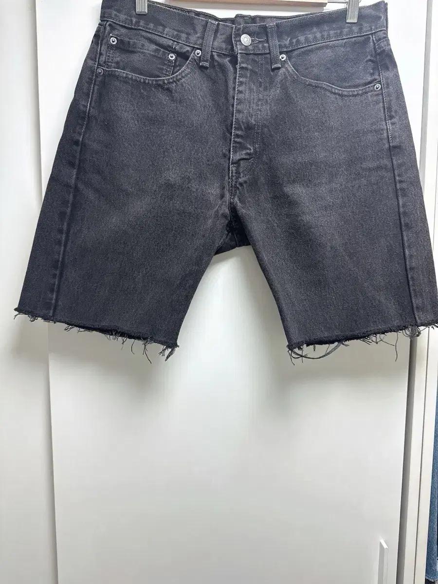 Vtg Levi's 505 Denim Shorts 34사이즈
