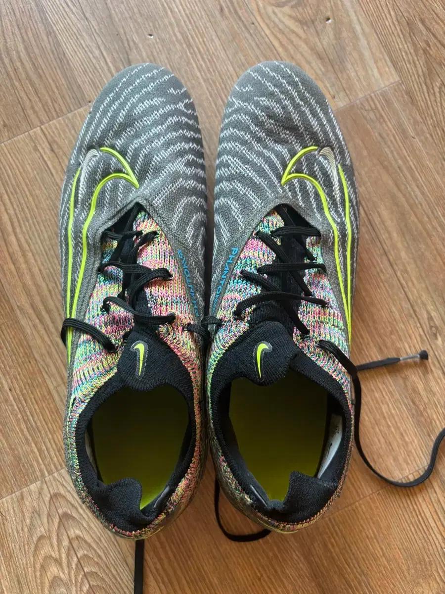 나이키 팬텀GX 엘리트 축구화