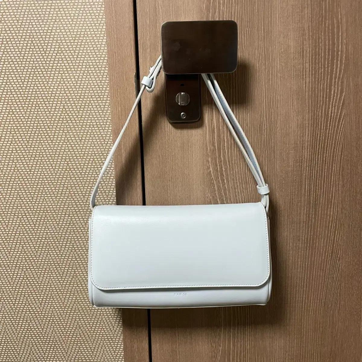 스탠드오일 버터백 스카이블루