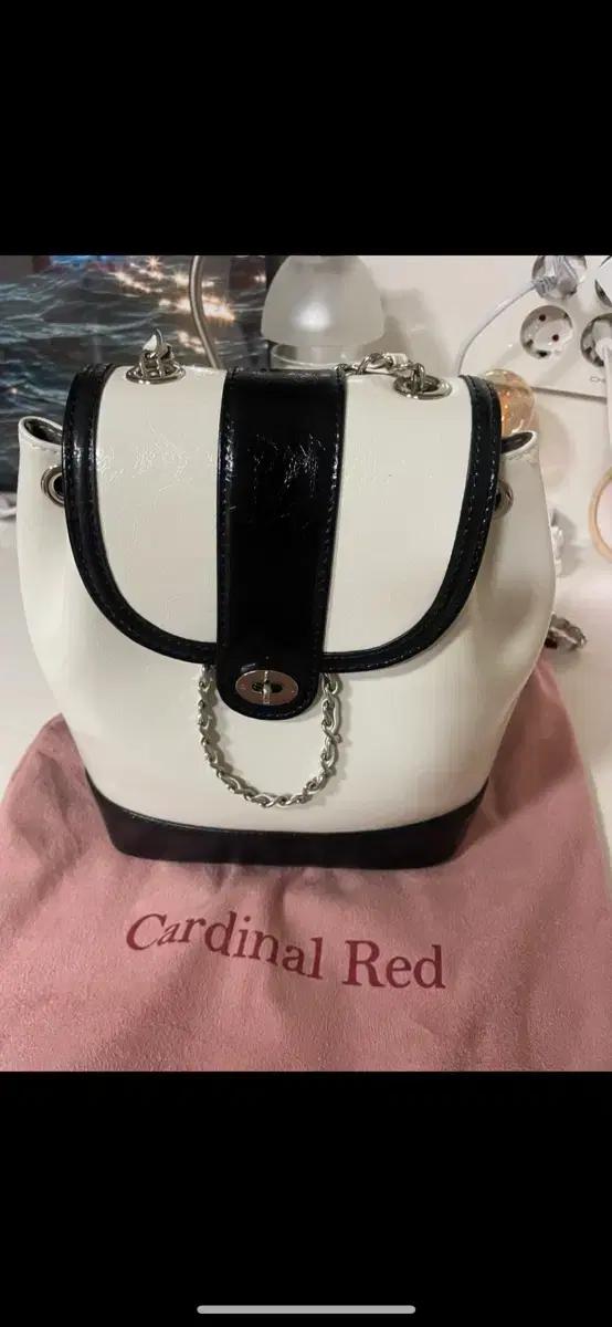 Cardinal Red 하우아백 믹스
