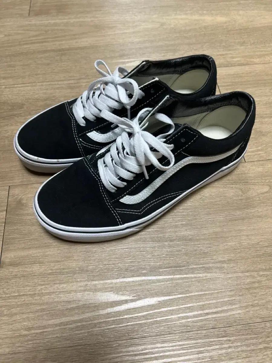 반스 올드스쿨 블랙 화이트