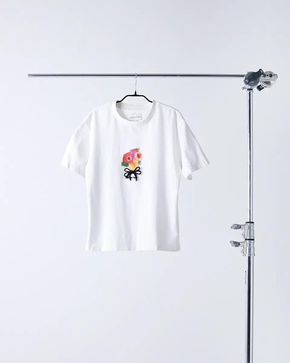 슈슈통 플라워프린팅 티셔츠