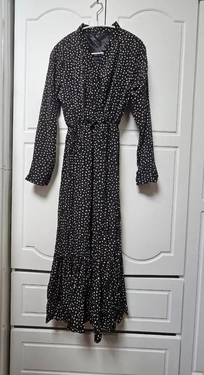 (S)monostreet 기본 데일리 원피스.