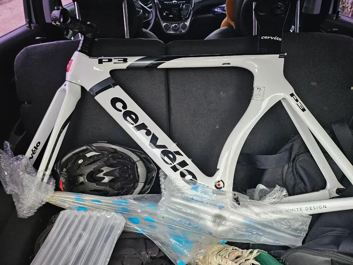 돈급해서 급처써벨로 p3 풀카본 프레임셋