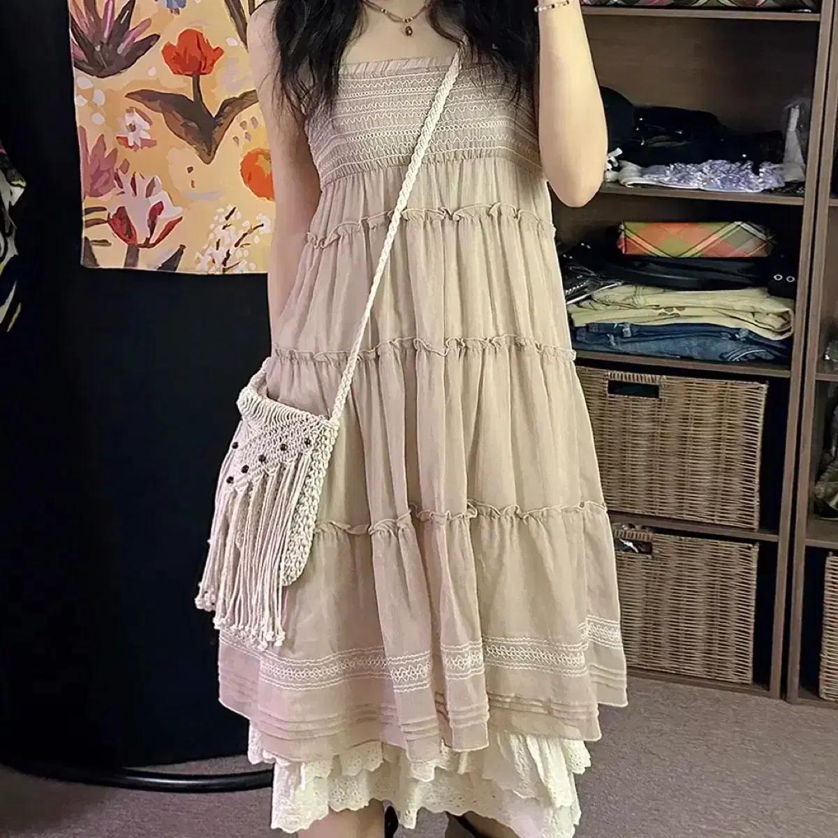 일본빈티지 셔링캉캉프릴쉬폰 자수탑끈나시원피스겸 롱스커트치마 모리걸하구미룩