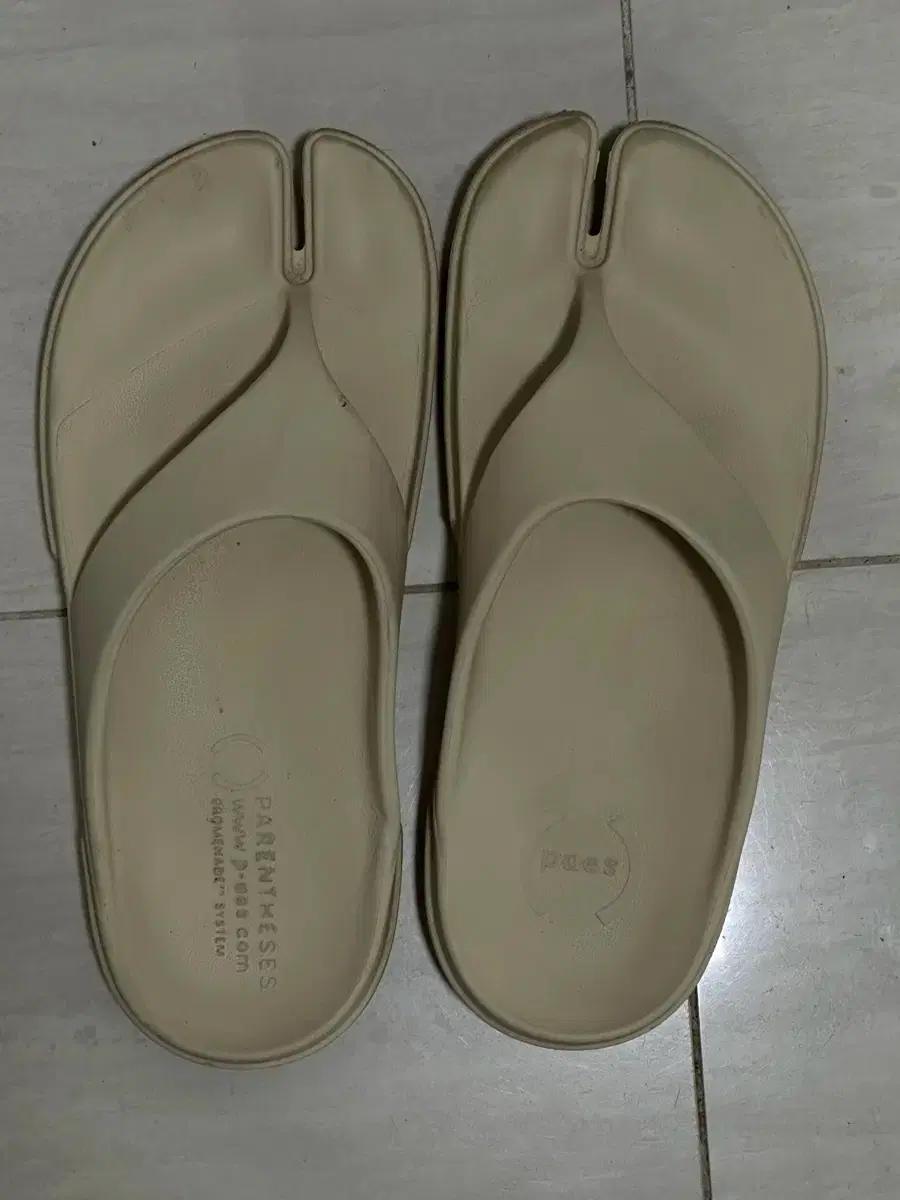 [260] Paes 플립플랍 크림