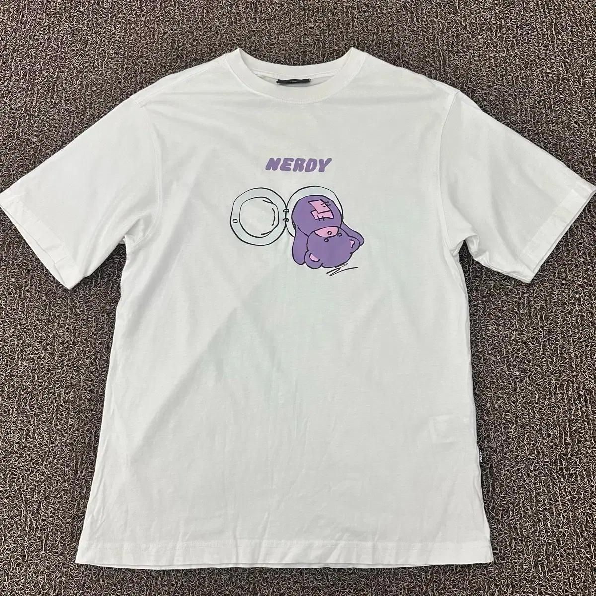 NERDY 널디 여성 반팔티셔츠 화이트 XS