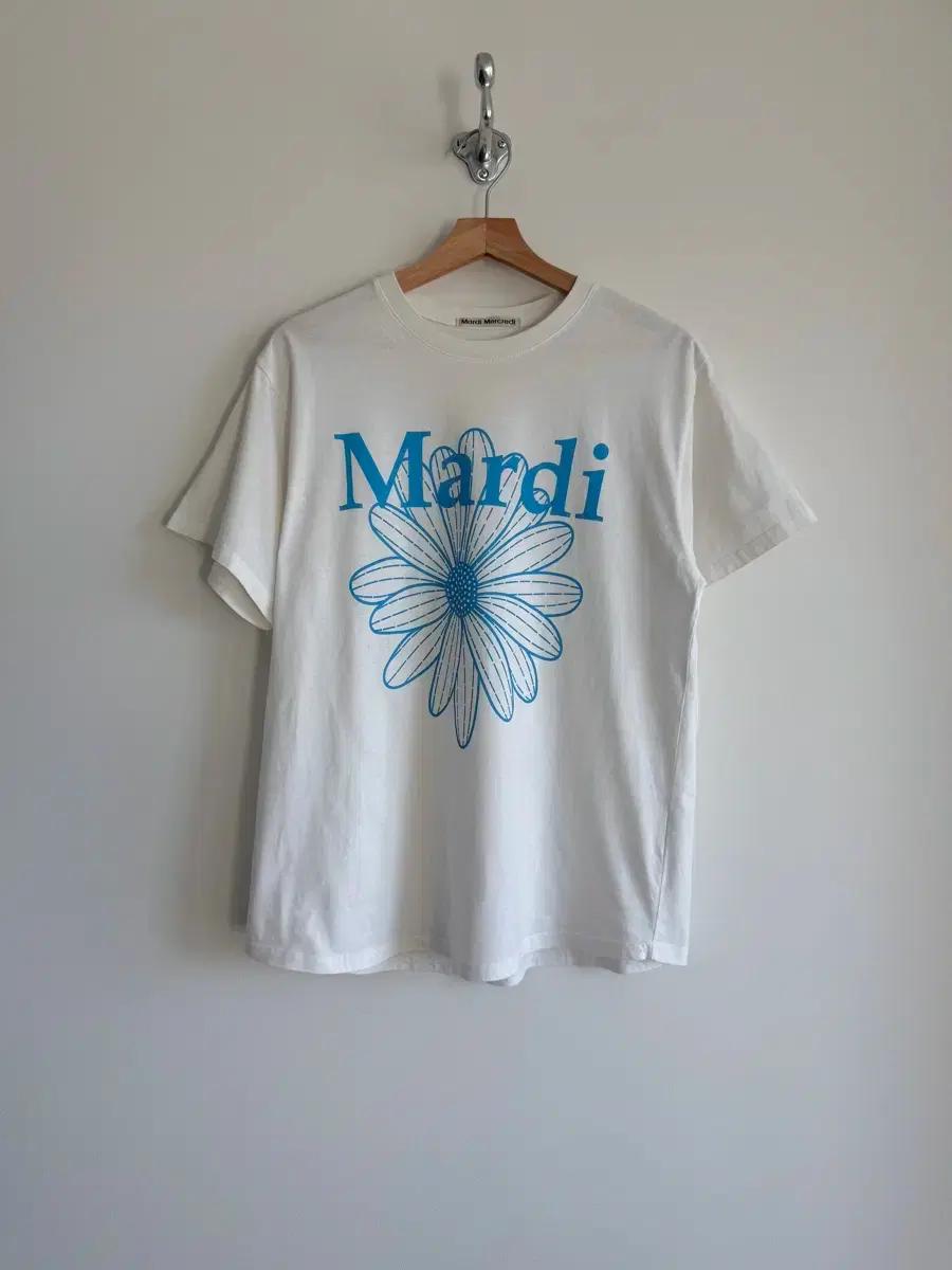 마르디 메크르디(MARDI MERCREDI) 반팔 티셔츠