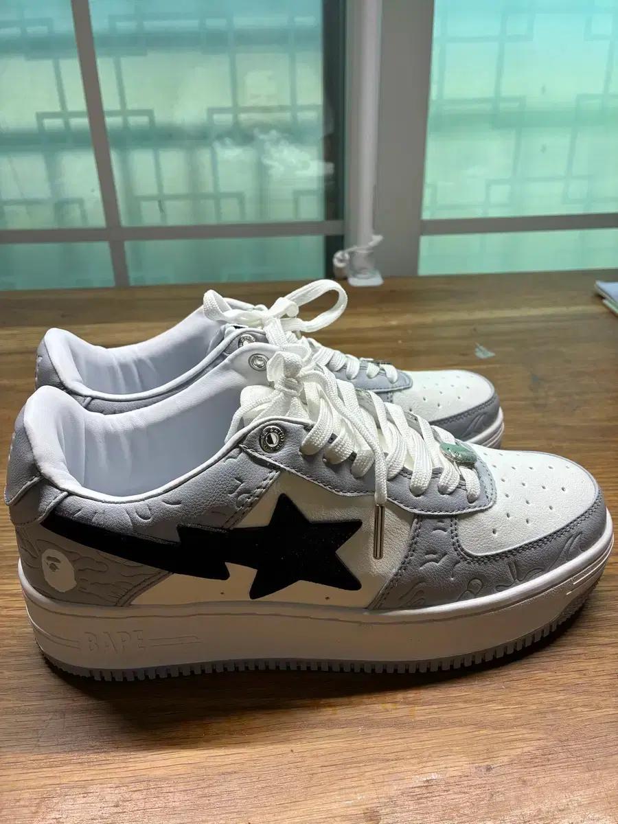 베이프신발