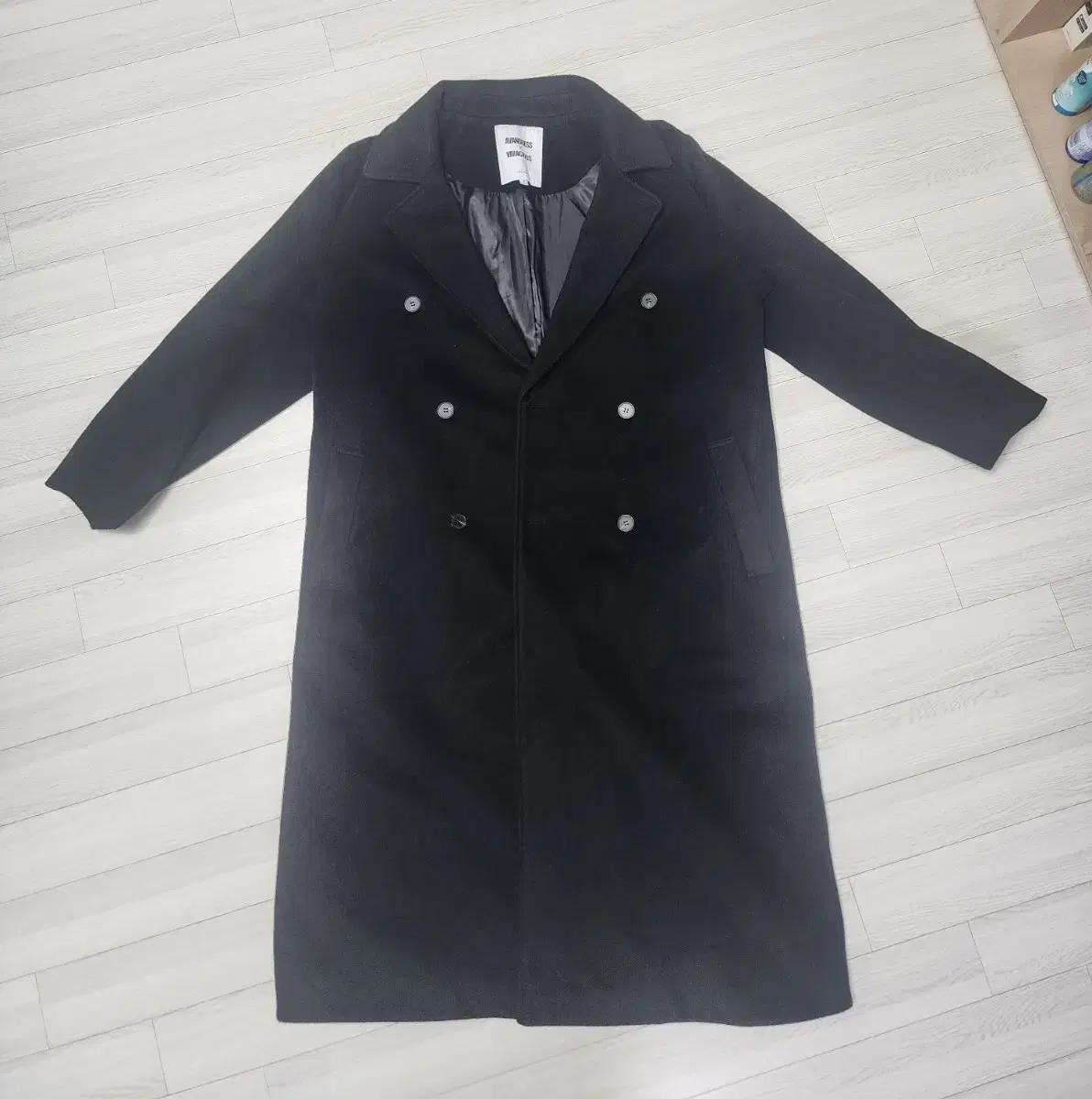 어반드레스 겨울 더블 롱코트