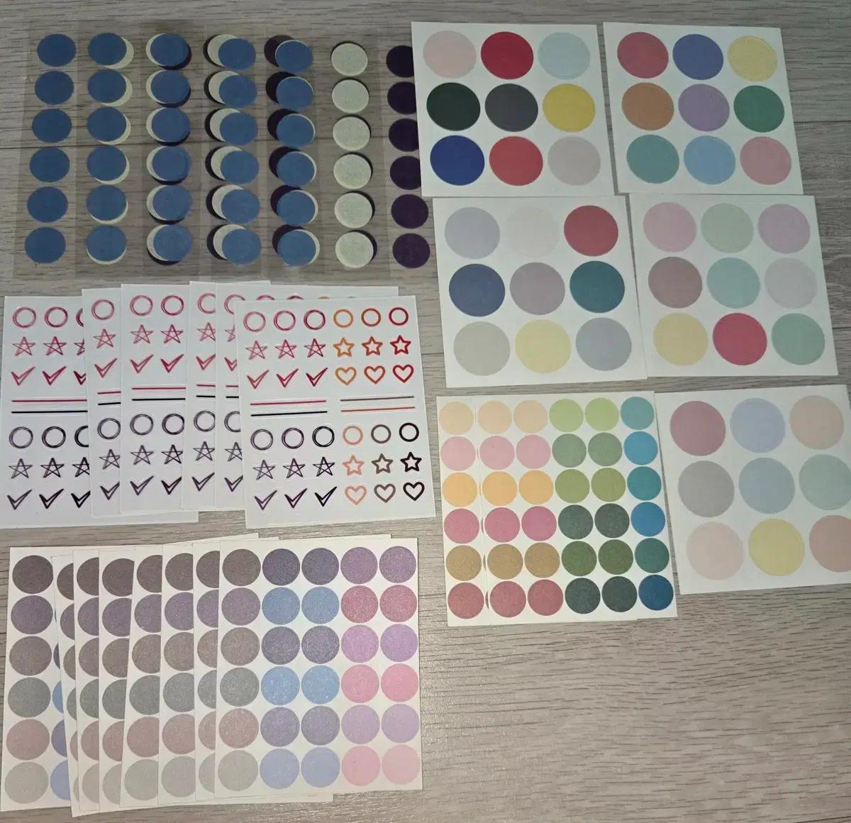 다이소 아트박스 기본 숫자 알파벳 컨페티 캐릭터 스티커 씰스티커 다꾸