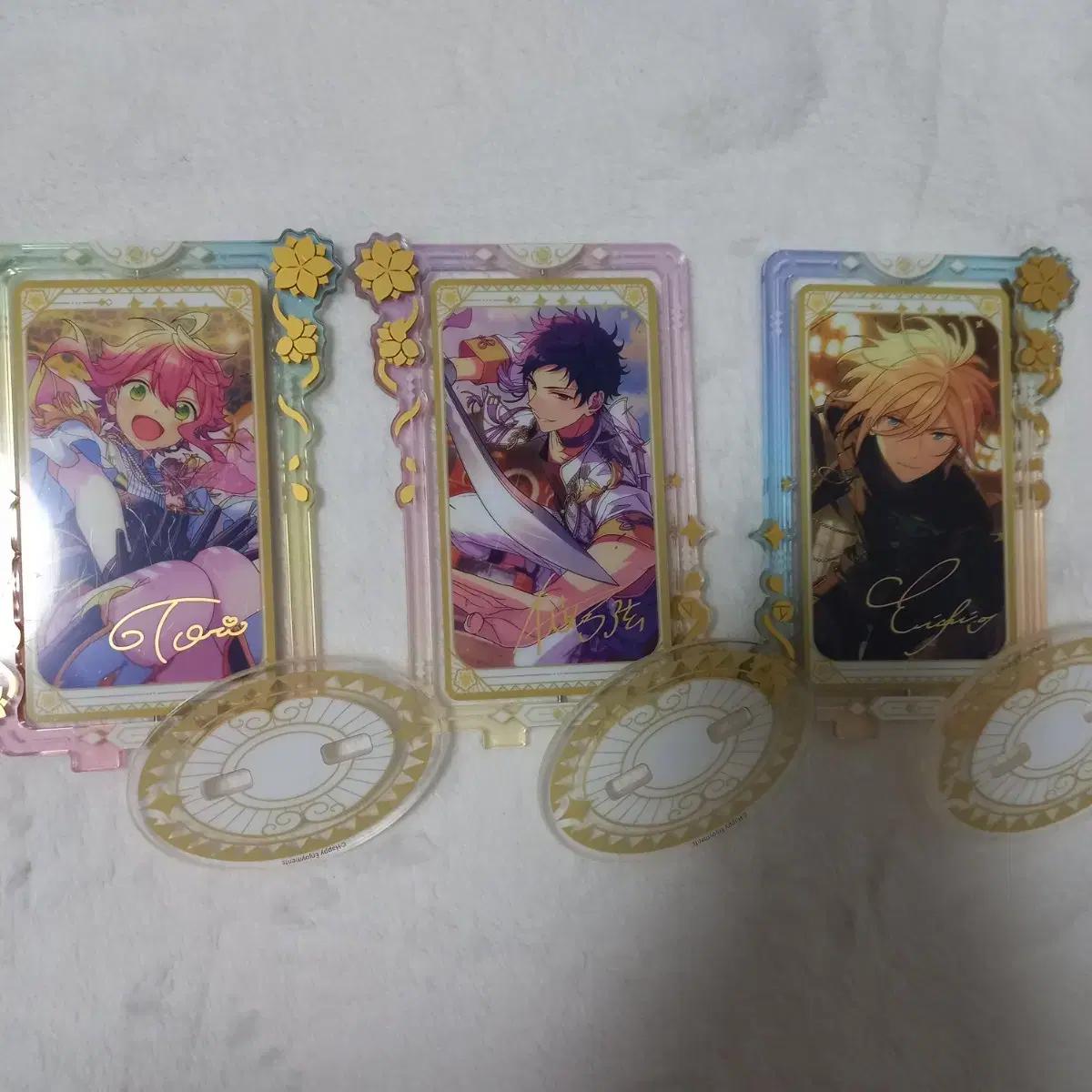 앙상블스타즈 앙스타 회전아크릴 피네 3종 일괄판매 에이치 토리 유즈루