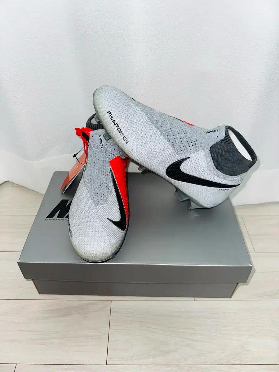 나이키 팬텀비전 엘리트DF FG 축구화 255(새상품)