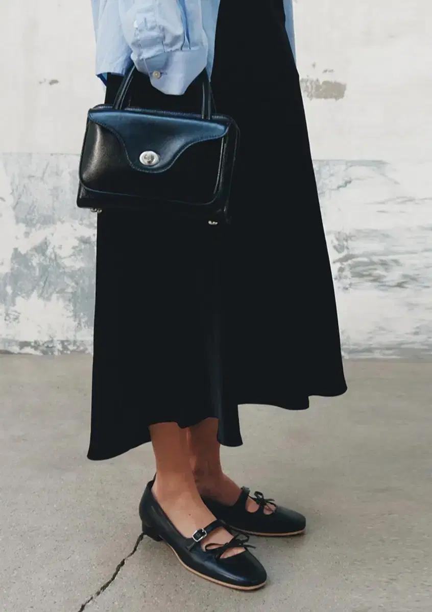 (가격내림)아포아 gemelo bag 블랙