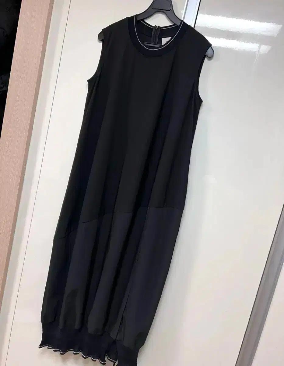 구호 KUHO 니트 바스락 배색 차르르 롱원피스 나시 민소매 여름