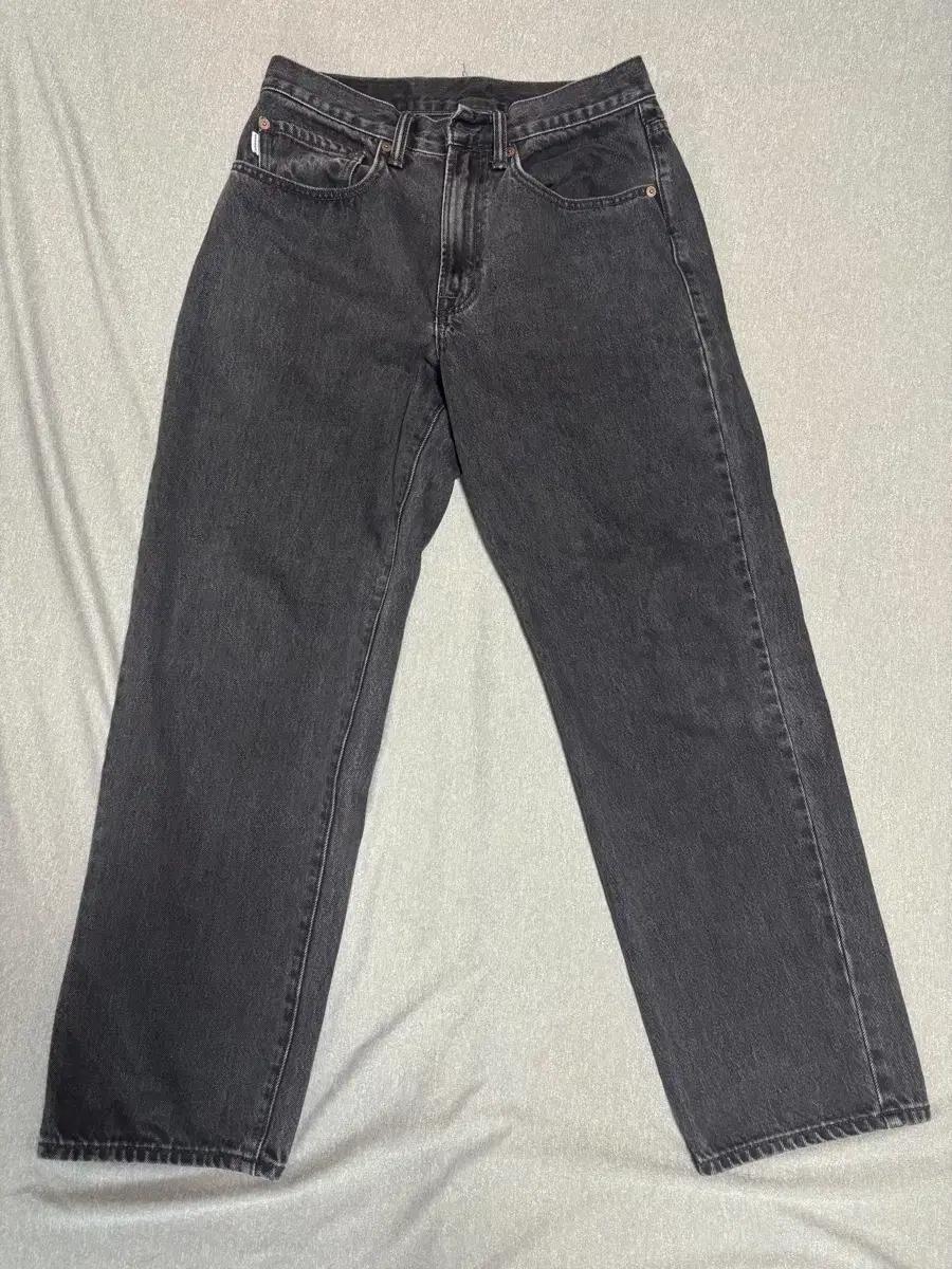 디스이즈네버댓 레귤러 진 블랙 (S)