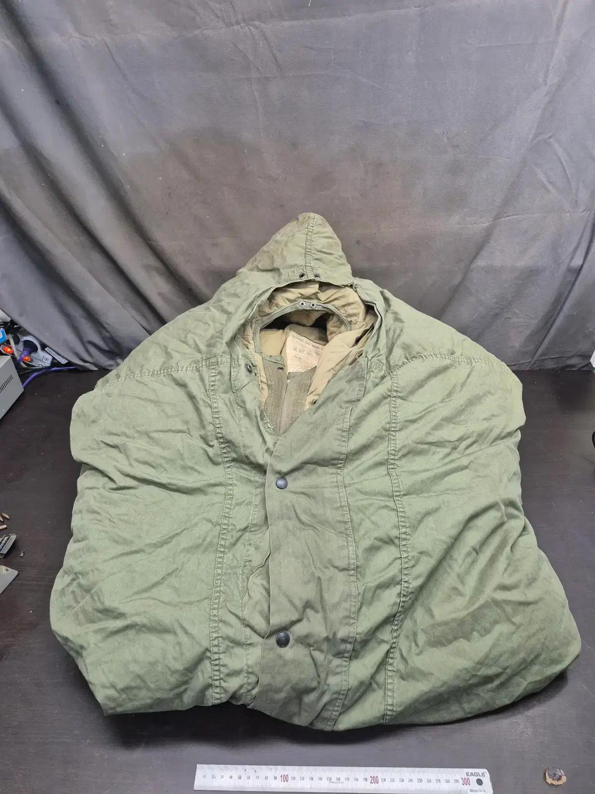 1945년 미군 오리지널 침낭    두꺼운 방수천  오리털