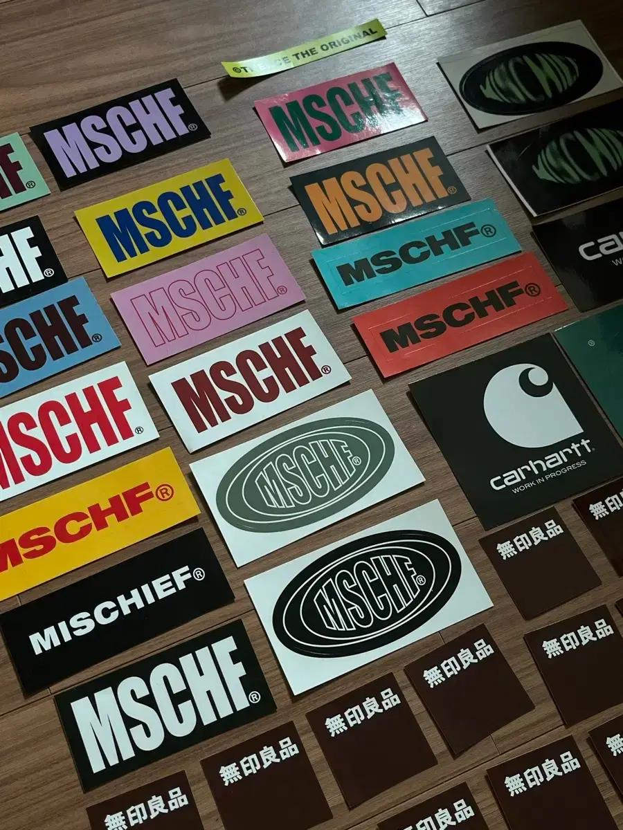 미스치프 스티커 ( +디네댓, 칼하트, 무인양품 )