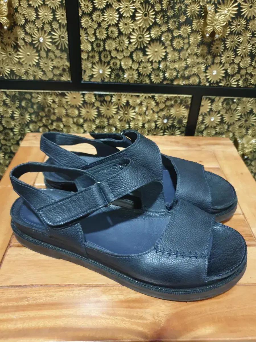 에스콰이아 영에이지 천연가죽 발편한 여성 샌들 싸이즈250