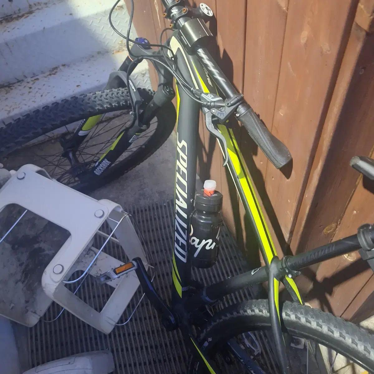 스페셜라이즈드 mtb