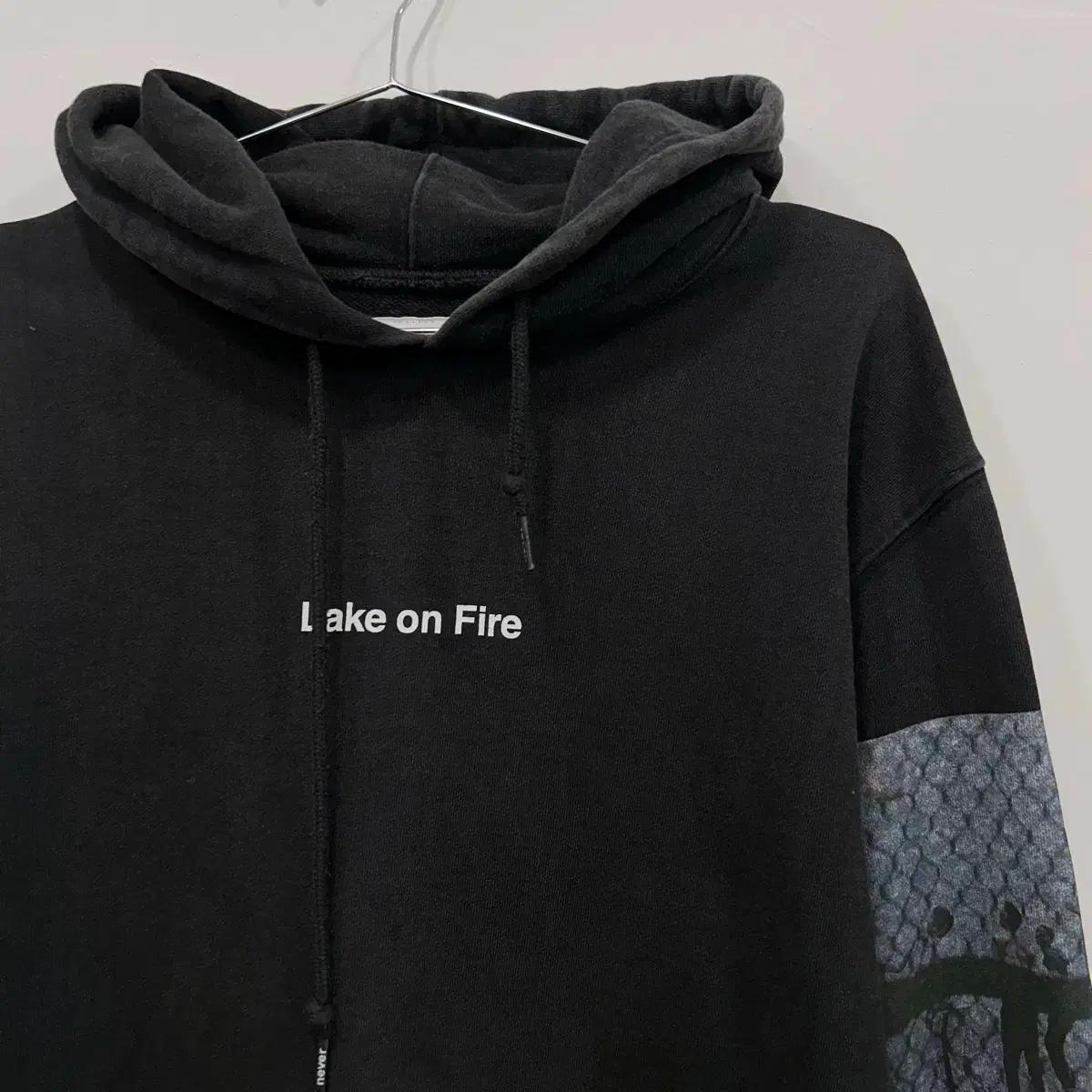 디스이즈네버댓 디지털 프린팅 오버핏 후드티