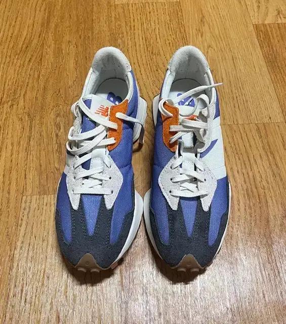 새상품급 뉴발란스 327 마그네틱 블루 265