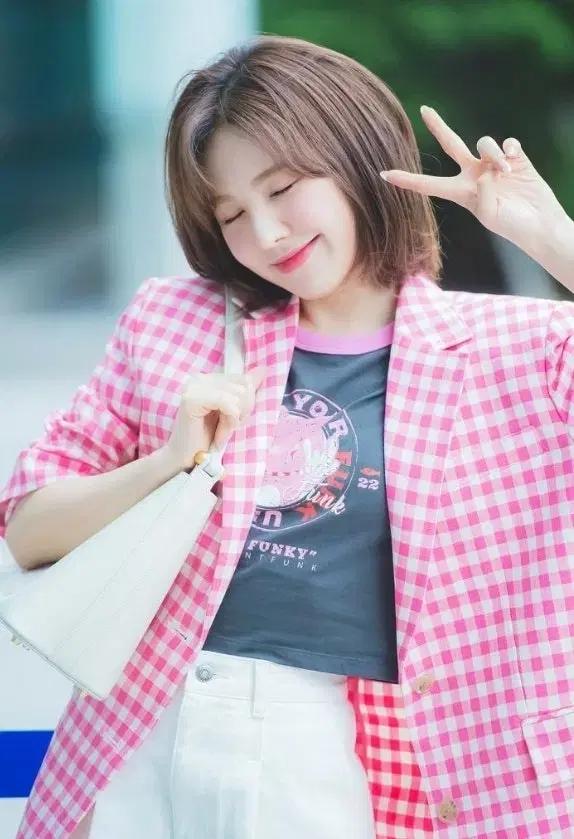 eenk 핑크 자켓