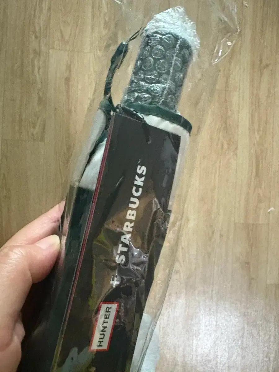[미개봉새상품] 스타벅스 헌터 콜라보우산