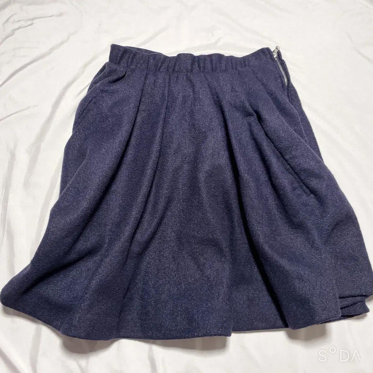 아크네 스튜디오 울 스커트 34