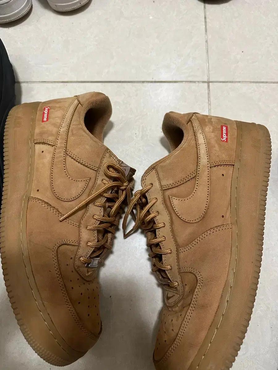 슈프림 나이키 된장포스 285