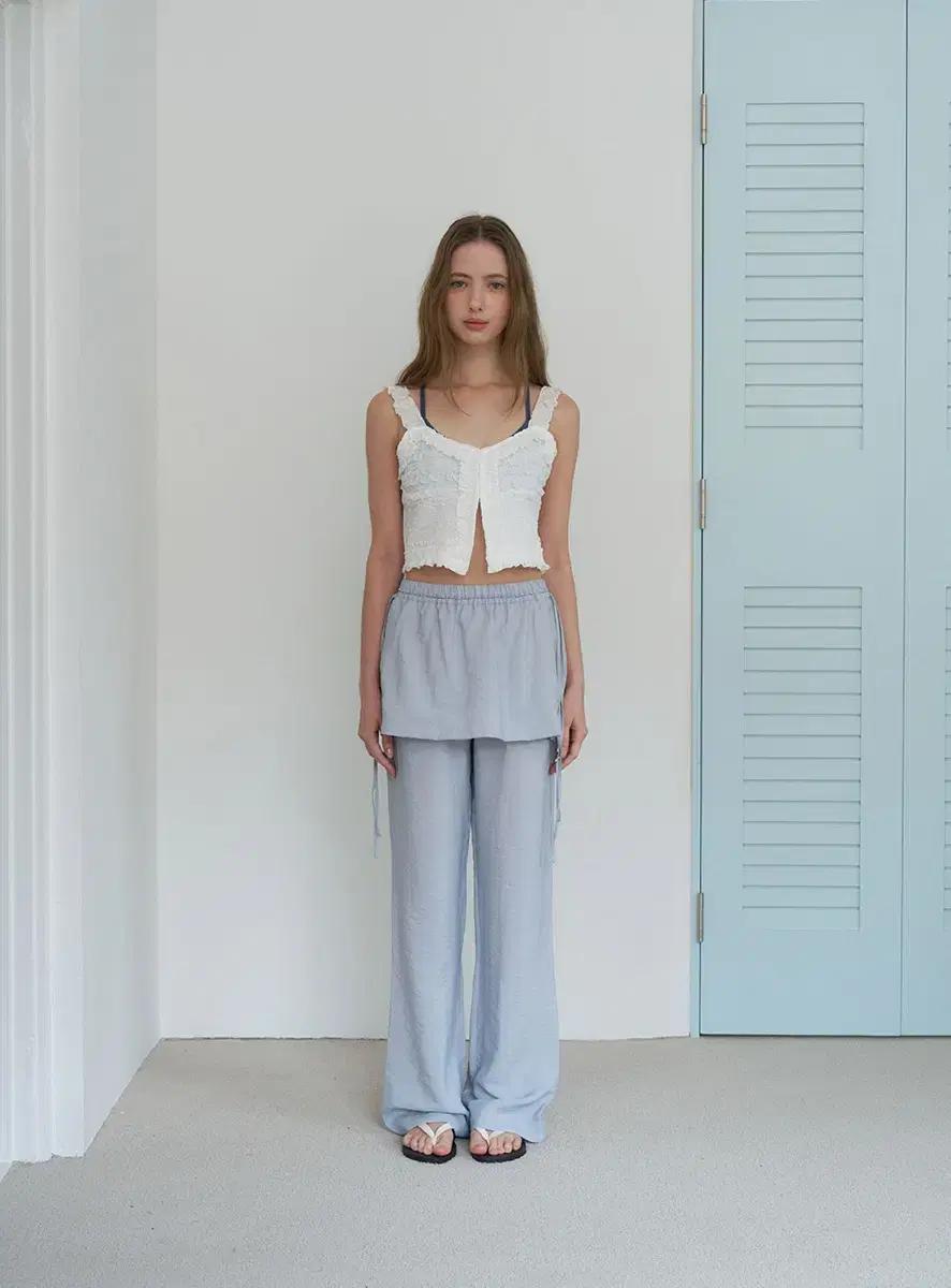 [새상품] 릴리코츠 Tabi Skirt Pants 스카이블루 S