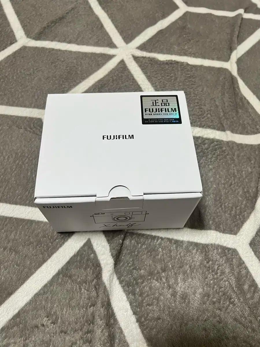 후지필름 xhalf silver 미사용 팝니다