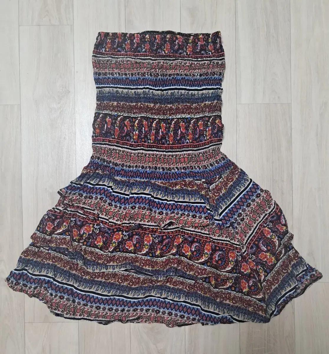 튜브탑 밴딩원피스/캉캉원피스/초미니원피스/오프숄더상의/바캉스룩/휴양지룩