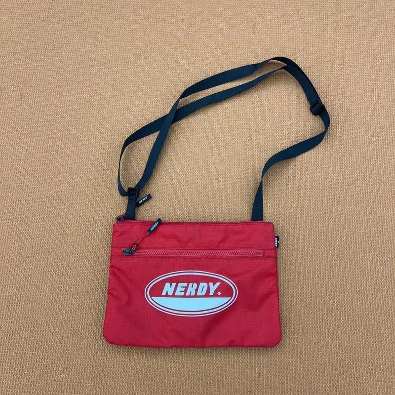 널디 빅로고 프린팅 크로스백 가방 C04416