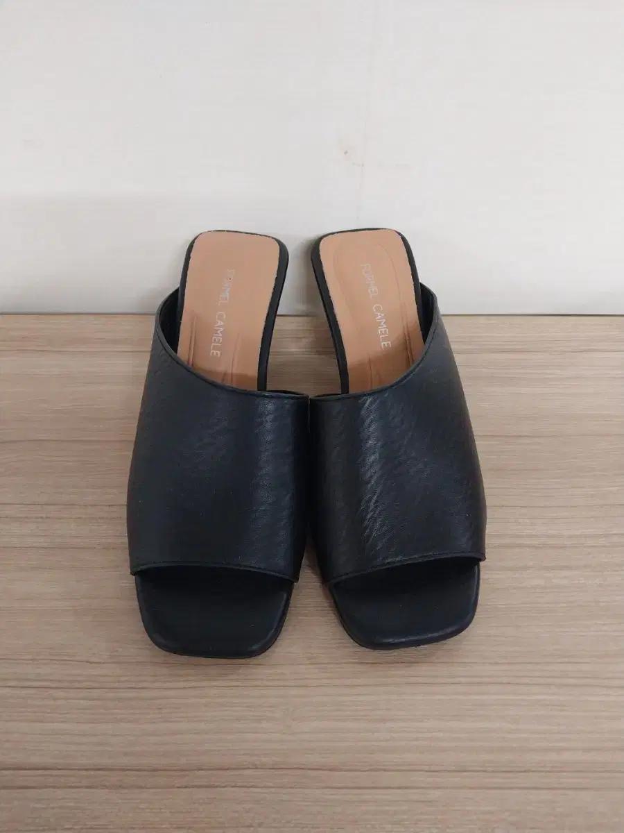 여성 포멜카멜레 블랙 스퀘어 투명 우드굽 샌들 슬리퍼, 뮬 (230)