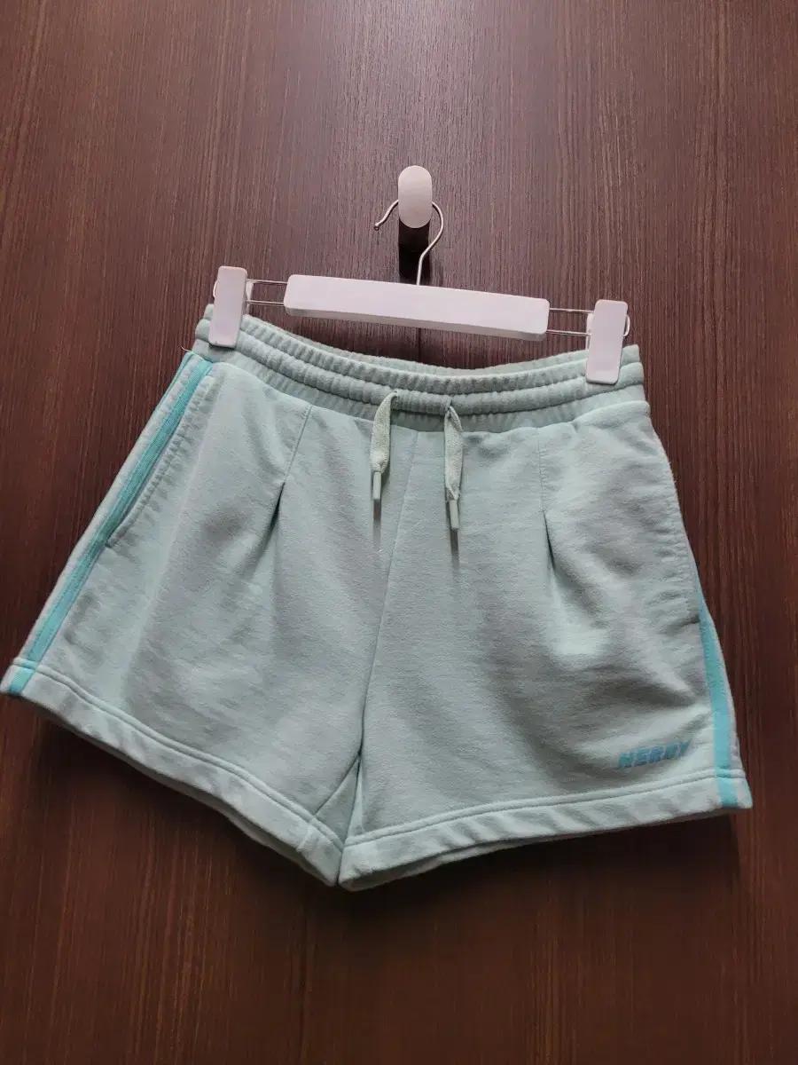 널디 트레이닝 반바지 여성 XS