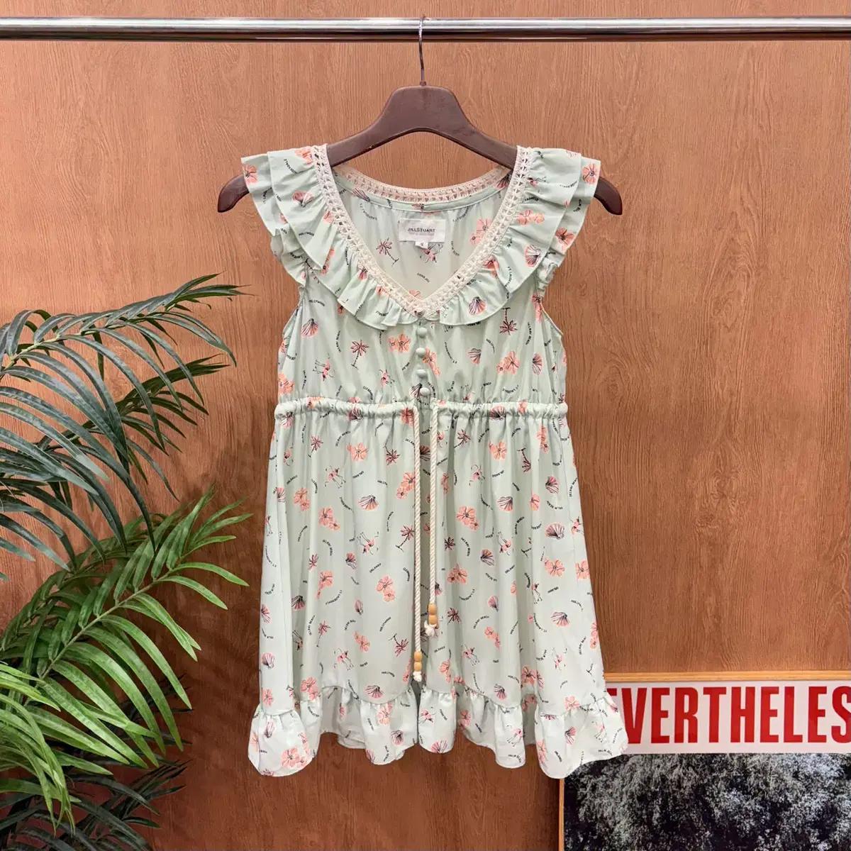 질스튜어트 슬리브리스 미니 원피스 플로럴 러플 넥 허리 스트링 민트