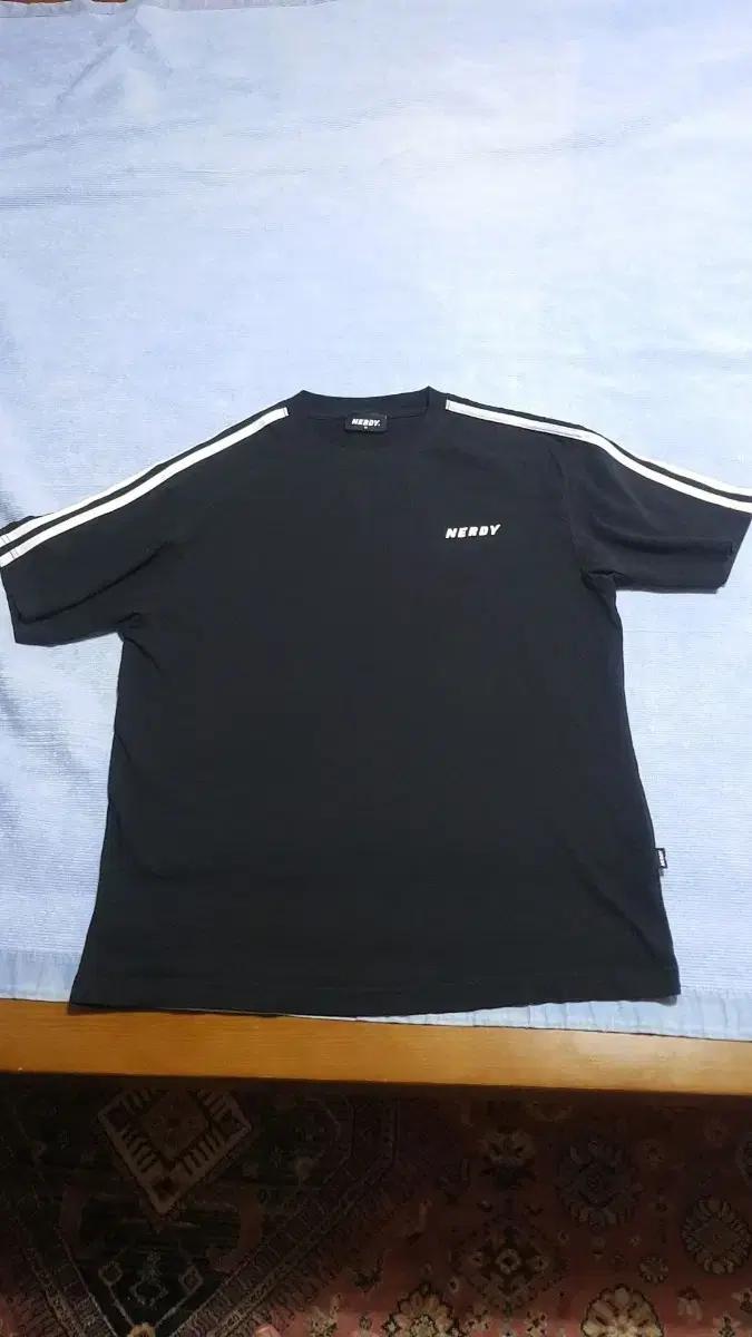 널디 반팔 105 가슴55 기장71