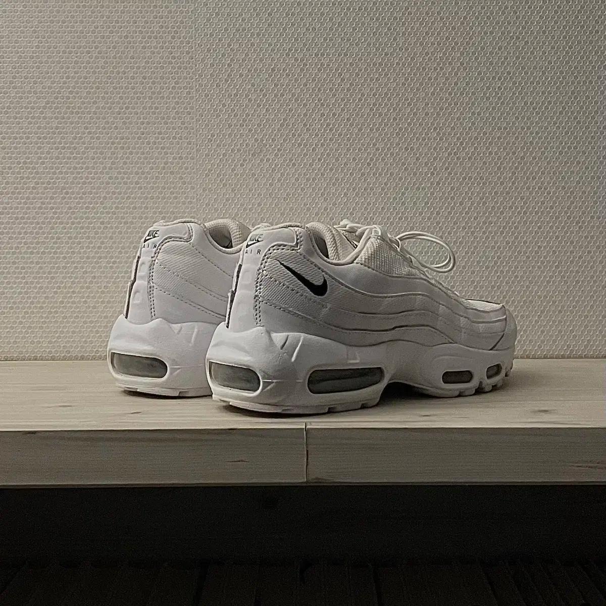 Nike Air Max 95 Essential 나이키 에어맥스 95 24