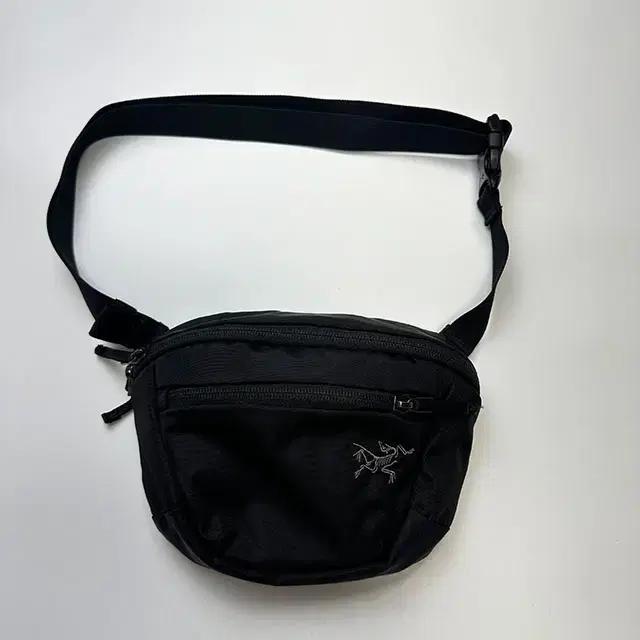ARC'TERYX MANTIS 1 아크테릭스 맨티스 1 숄더백