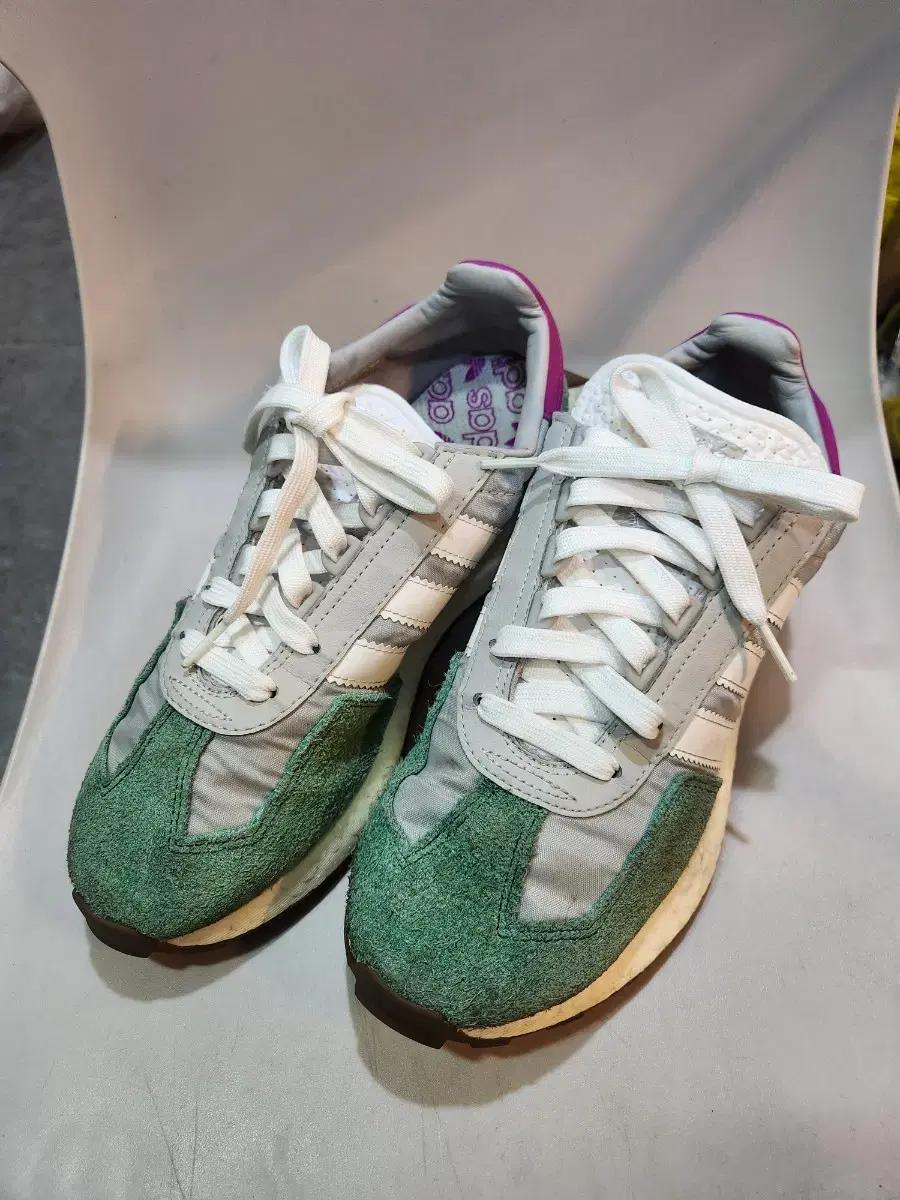 아디다스 레트로피 E5 그레이 그린 남성용 러닝화 H03076 275mm