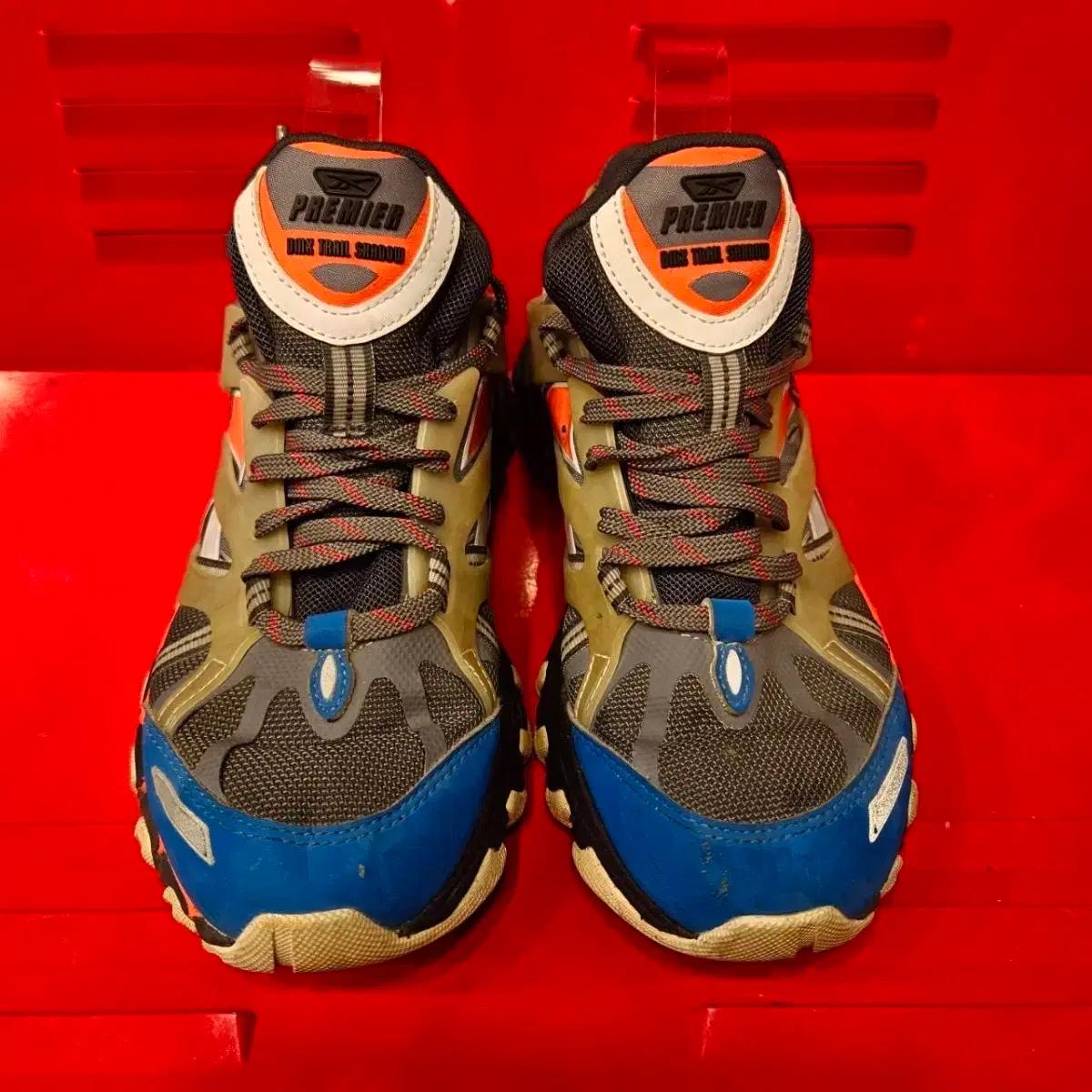 리복(Reebok) DMX 트레일 쉐도우240size
