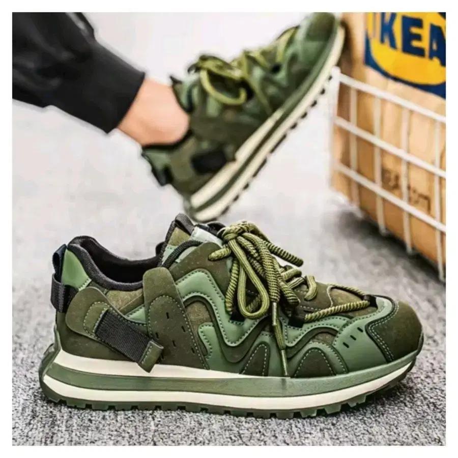 남자스니커즈,운동화,245~270,캐주얼슈즈,소프트,미끄럼X