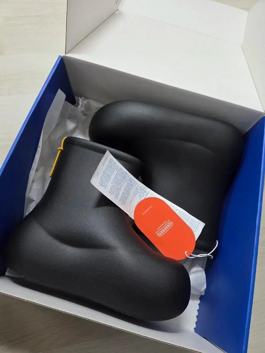 토앤토 머프 블랙 레인부츠 (270)